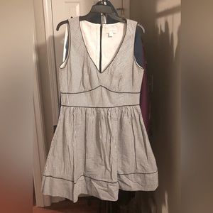 Jessica Simpson Seersucker Navy and White Dress